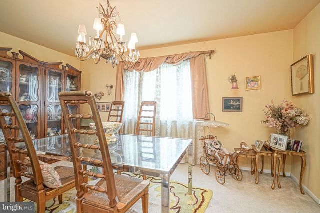 126 HENFIELD AVE, Cherry Hill, NJ 08003