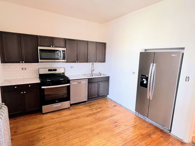 3212 W ALTGELD Street 3, Chicago, IL 60647