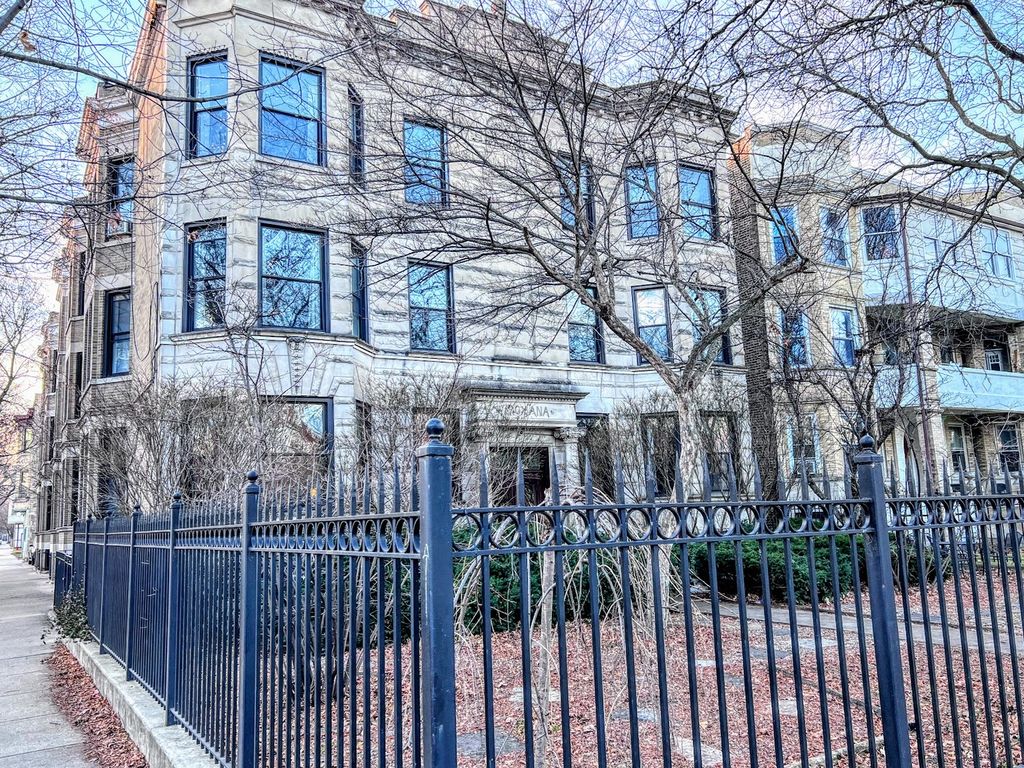 3212 W ALTGELD Street 3, Chicago, IL 60647