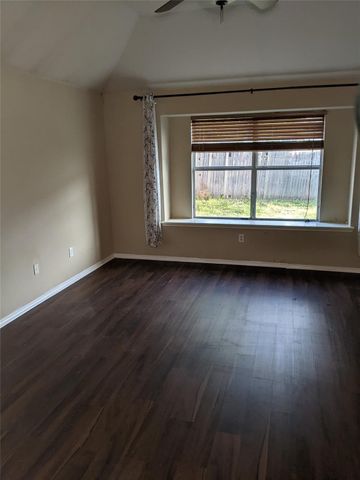 5212 Westheimer Road, Fort Worth, TX 76244