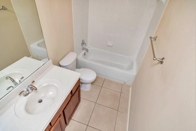 5212 Westheimer Road, Fort Worth, TX 76244