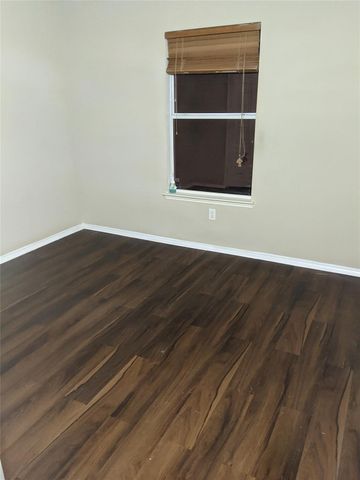 5212 Westheimer Road, Fort Worth, TX 76244