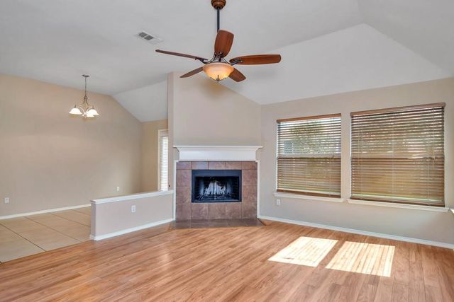 5212 Westheimer Road, Fort Worth, TX 76244