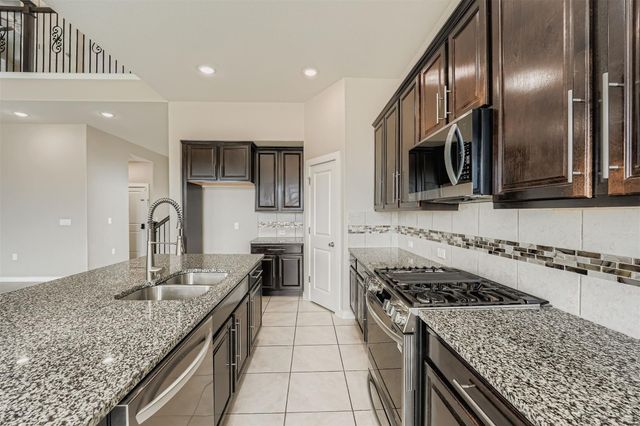 11209 American Mustang LOOP, Manor, TX 78653