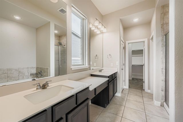 11209 American Mustang LOOP, Manor, TX 78653