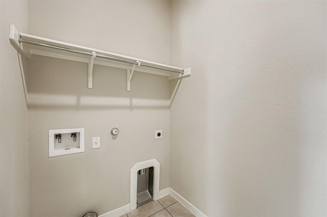 11209 American Mustang LOOP, Manor, TX 78653