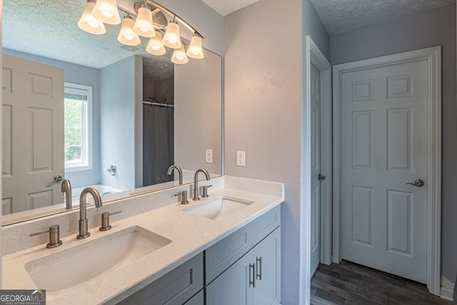 322 Royal Oaks Drive, Winder, GA 30680