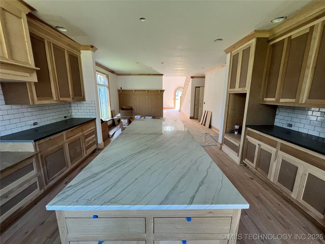 4954 S Boston Place, Tulsa, OK 74105