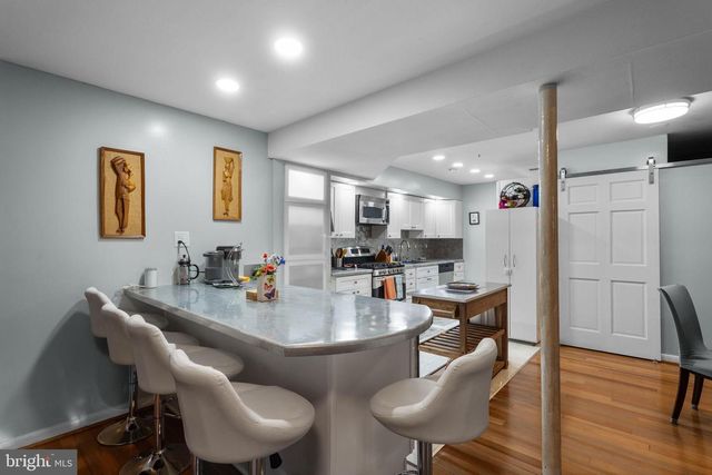 3706 QUAINT ACRES CIR, Falls Church, VA 22041