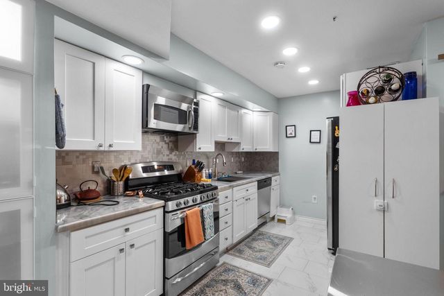 3706 QUAINT ACRES CIR, Falls Church, VA 22041