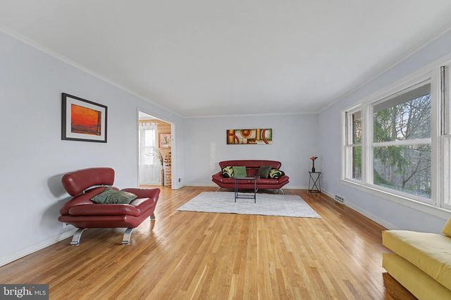 3706 QUAINT ACRES CIR, Falls Church, VA 22041