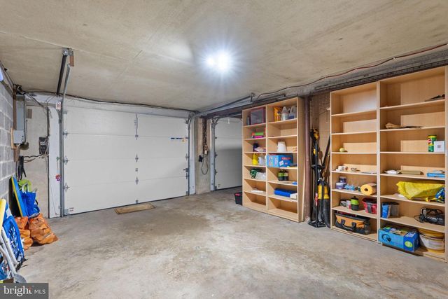 3706 QUAINT ACRES CIR, Falls Church, VA 22041