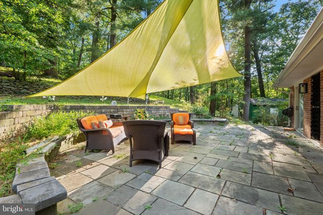 3706 QUAINT ACRES CIR, Falls Church, VA 22041