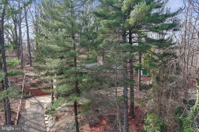 3706 QUAINT ACRES CIR, Falls Church, VA 22041