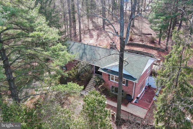 3706 QUAINT ACRES CIR, Falls Church, VA 22041