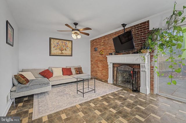 3706 QUAINT ACRES CIR, Falls Church, VA 22041