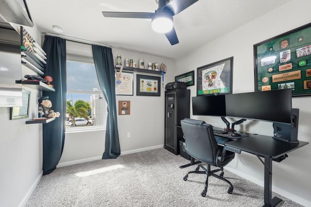 3905 SE Mentmore Lane, Stuart, FL 34997