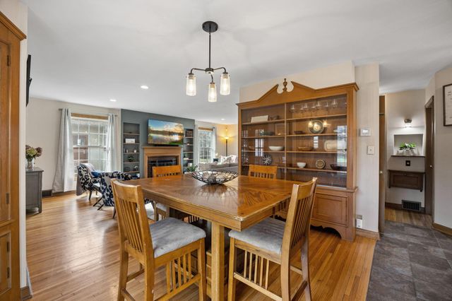 1555 E River Terrace, Minneapolis, MN 55414