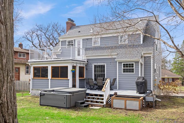 1555 E River Terrace, Minneapolis, MN 55414