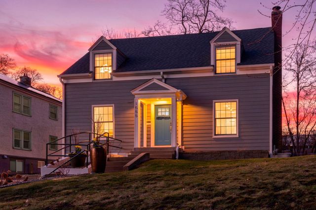 1555 E River Terrace, Minneapolis, MN 55414