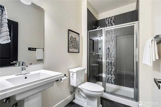 15402 61st Place W, Edmonds, WA 98026