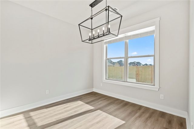 7101 Orange Avenue, Bentonville, AR 72714