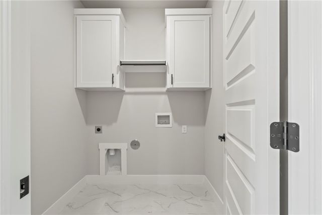 7101 Orange Avenue, Bentonville, AR 72714