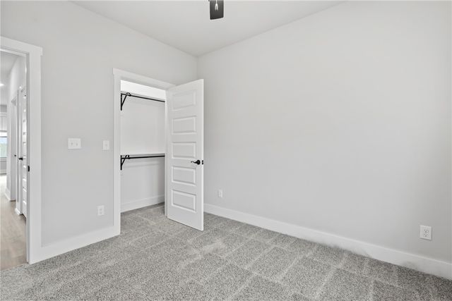 7101 Orange Avenue, Bentonville, AR 72714