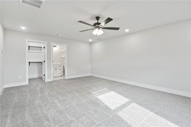 7101 Orange Avenue, Bentonville, AR 72714