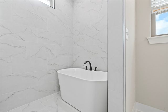 7101 Orange Avenue, Bentonville, AR 72714