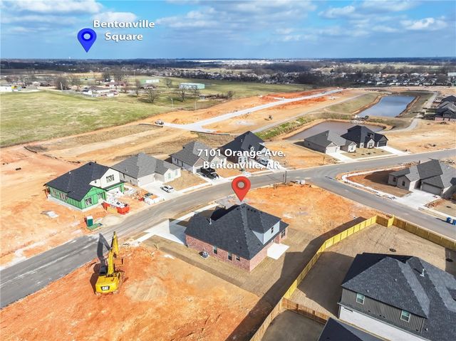 7101 Orange Avenue, Bentonville, AR 72714