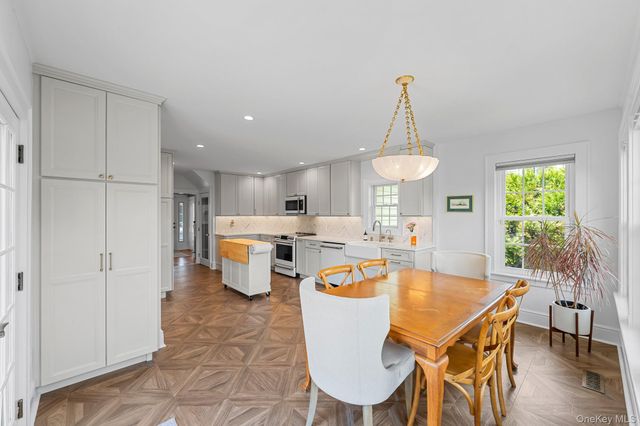 9 Hendrickson Avenue, Rockville Centre, NY 11570