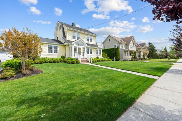 9 Hendrickson Avenue, Rockville Centre, NY 11570