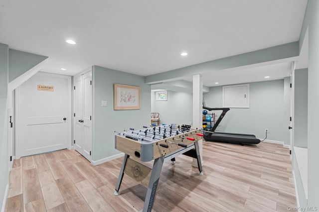 9 Hendrickson Avenue, Rockville Centre, NY 11570