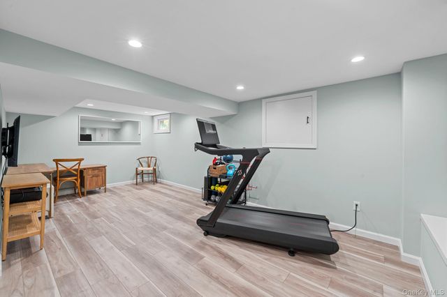 9 Hendrickson Avenue, Rockville Centre, NY 11570