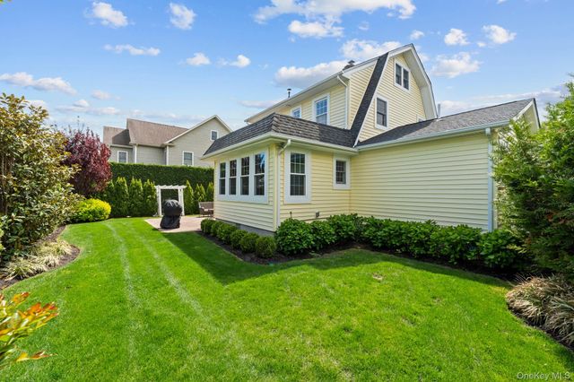 9 Hendrickson Avenue, Rockville Centre, NY 11570