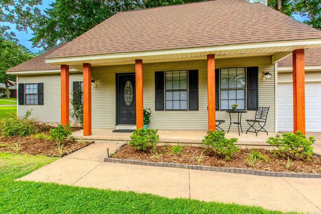 20 High TImber Drive, Maumelle, AR 72113
