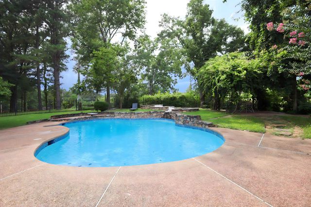 415 KEY RD, Collierville, TN 38017