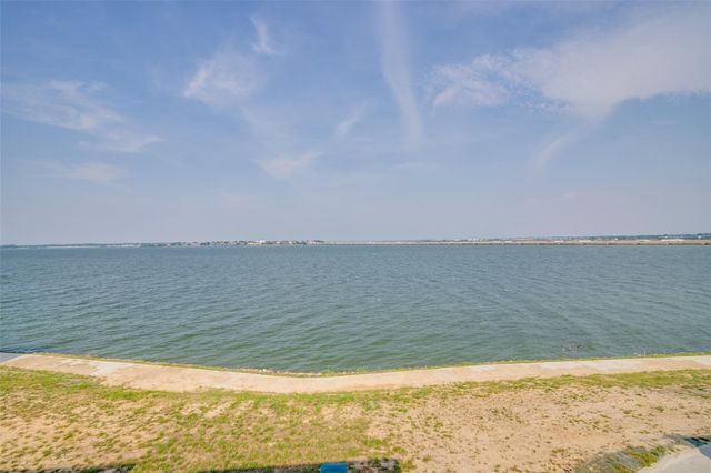 714 Resort Drive, Rowlett, TX 75088