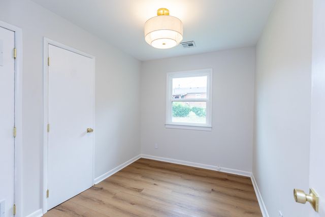 1009 Hudson Avenue, Lexington, KY 40511