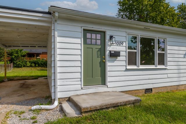 1009 Hudson Avenue, Lexington, KY 40511