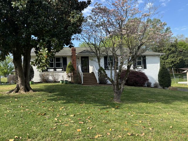 108 Maureen Dr, Hendersonville, TN 37075