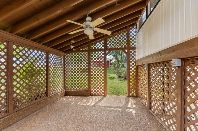 108 Maureen Dr, Hendersonville, TN 37075