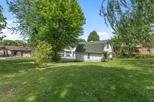 108 Maureen Dr, Hendersonville, TN 37075