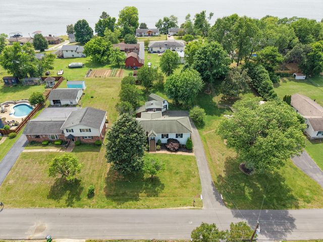 108 Maureen Dr, Hendersonville, TN 37075