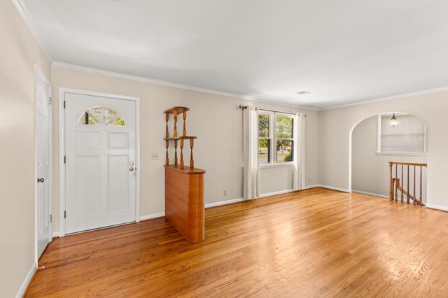 108 Maureen Dr, Hendersonville, TN 37075