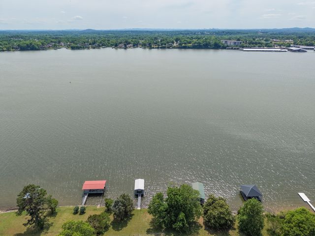 108 Maureen Dr, Hendersonville, TN 37075