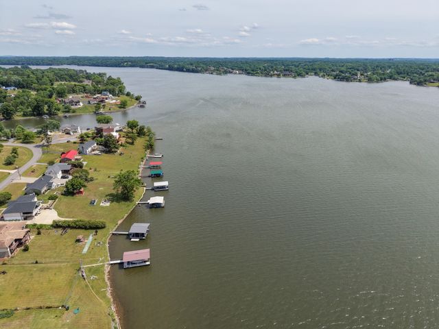 108 Maureen Dr, Hendersonville, TN 37075
