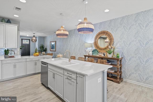 38453 CARROLL DR, Millville, DE 19967