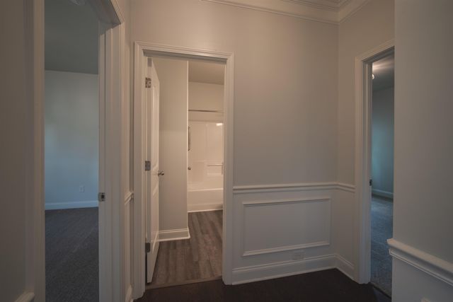 454 Wolfbend Road, Woodruff, SC 29388